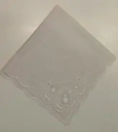 ANTEPRIMA ハンカチ テディベア刺繍入り　灰白色のサムネイル