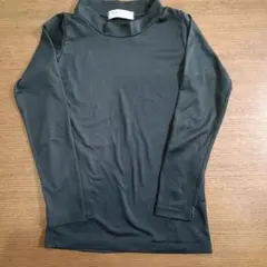 黒 長袖アンダーシャツ