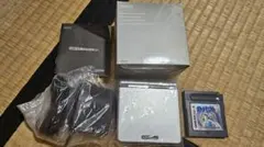 ゲームボーイアドバンスSP ジャンク品& ポケットモンスター銀の2点まとめ売り