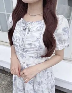 evelyn 花柄ギャザーロングワンピース