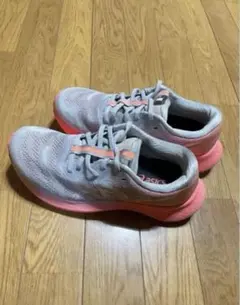 Item thumbnail for item 622de2b3-17b2-40e3-8223-9a685c9e1427