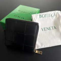 BOTTEGA VENETA Black 二つ折り財布