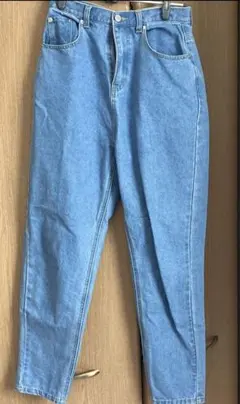 Item thumbnail for item 960c61db-e815-4618-a5dd-e427521b2ec1