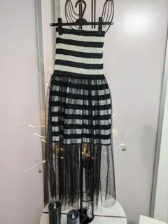 チューブトップロングワンピース