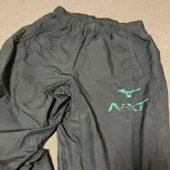 ミズノ　ウインドブレーカー　上下セット
