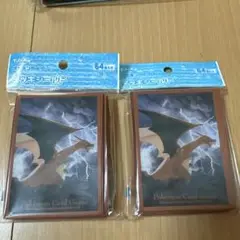 ポケカ　 リザードン　デッキシールド　スリーブ　新品未開封