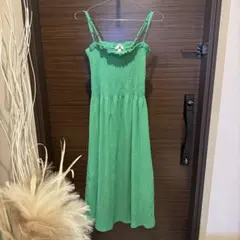 思い出のタイで使用した緑のワンピース
