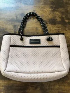 Item thumbnail for item 0515f88d-b9ed-4509-ba0d-0a2ce11f1bee