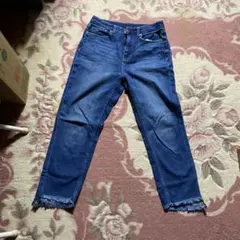 ダークブルーストレートデニム フリンジ裾