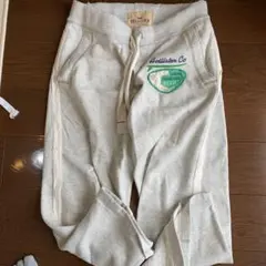 HOLLISTERのサムネイル