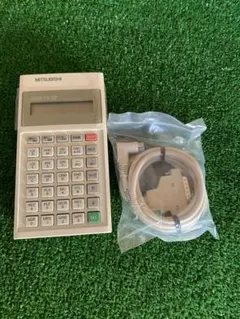 三菱 MELSEC FX-10P プログラミングパネル 通電未確認 ケーブル付のサムネイル