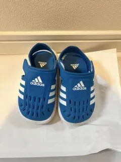 アディダス　ベビー　サンダル