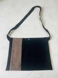 Item thumbnail for item 69c1b72d-6ee5-471f-9b02-70e825653853