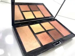 Pi～chan様ADDICTION TOKYO アイシャドウパレット 8色入り