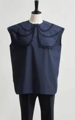 yori ループ刺繍セーラーブラウス yori shirocon ループ刺繍セーラーブラウス ノースリーブ 36 - メルカリ