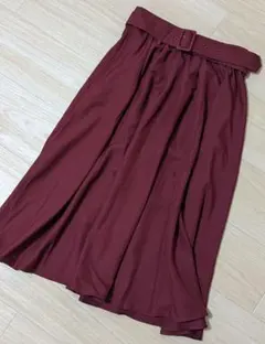 【未使用に近い】INGNI フレアスカート 赤 ワインレッド