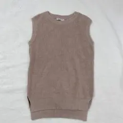 COMFY STRAIN ベージュ ノースリーブニット　Mサイズ