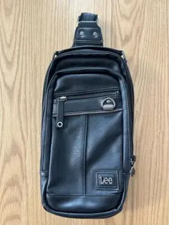 Lee ショルダーバック　ブラックのサムネイル