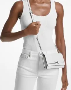 マイケルコース　チェーンウォレット　ホワイト