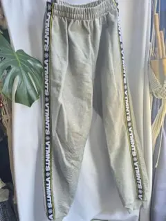 り*た様 新品⭐︎定価20万 超希少VETEMENTS(ヴェトモン)VTMNTS - メルカリ