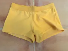 GESTSのショートパンツ　イエローのサムネイル