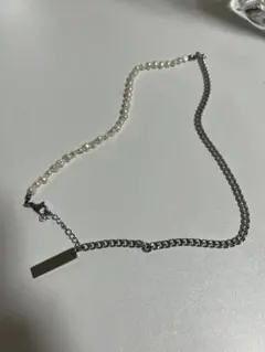 パールとチェーンのネックレス