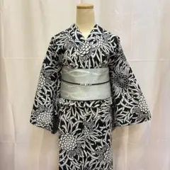 有松鳴海絞り浴衣 大輪の花 53 - メルカリ