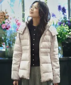 【美品】クミキョク ライトタフタショートダウン ベージュピンク 5 レディース