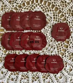 N°1 DE CHANEL N°1 ドゥ シャネル 美容液他 サンプル 14包のサムネイル