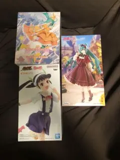 【未開封】初音ミク・斧乃木余接・八九寺真宵 フィギュア 3点セット