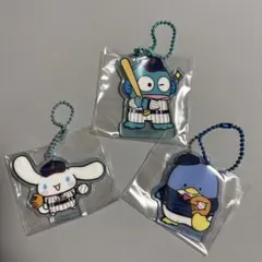 侍ジャパン　サンリオ　タイトーくじ　アクリルキーホルダー　3種