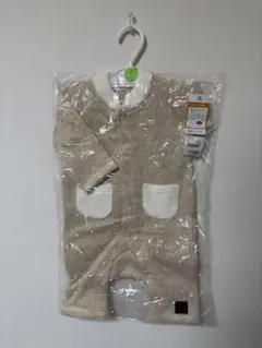 ベージュ色ロンパース 70cm