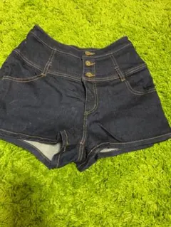 ハイウエスト デニムショートパンツ