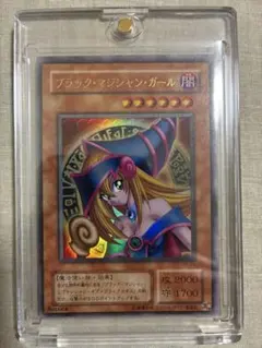 遊戯王 ブラック・マジシャン・ガールのサムネイル