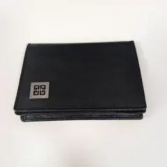 値下げ、新品ジバンシー GIVENCY 名刺入れ　未使用カードケース　箱あり GIVENCHY（名刺入れ/定期入れ）のフリマアイテム一覧