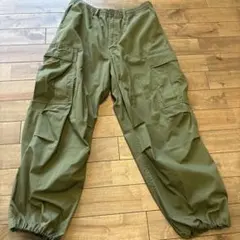 GU カーゴパンツ オリーブグリーン