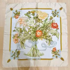 エルメス HERMÈS カレ90 女王陛下 希少