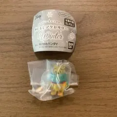 ディズニーキャラクター めじるしアクセサリーwinter★くまのプーさん★ガチャ