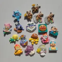 アンパンマン　マグネット18個　平成ガチャガチャ