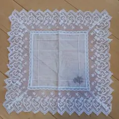 レースハンカチ