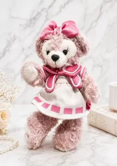 ディズニーシー　シェリーメイ♡ぬいぐるみバッジ　イースター