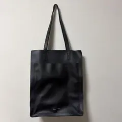 ブラックトートバッグ