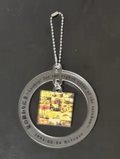 T-BOLANゆらゆらアクリルキーホルダー　夏の終わりにII　➁