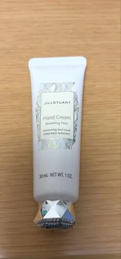 ジルスチュアート　ハンドクリーム　ブルーミングペアー 30g