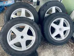 225/65R17 専用⭐️17 インチ⭐️スタッドレスアルミホイール　セットのサムネイル