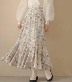 花柄 フレアスカート ロング丈のサムネイル