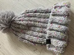 ポンポン付きニット帽 グレー カラフルネップ
