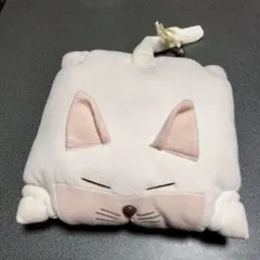 猫のぬいぐるみ