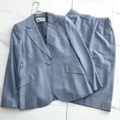 美品 現行タグ 近年モデル ジュンアシダ シルク100% スカートスーツ 水色