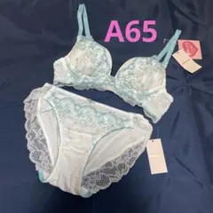 A65/M チュチュアンナ　運命のブラ　ノンワイヤー　ホワイト　ブラショーツ